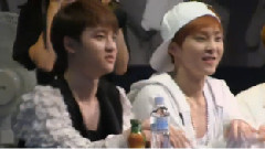 簽售會跳狼與美女