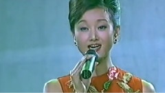 走在綠色行列里