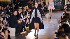 Caradelevingne 巴黎時裝周剪輯版