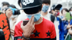 易烊千璽的機場style4